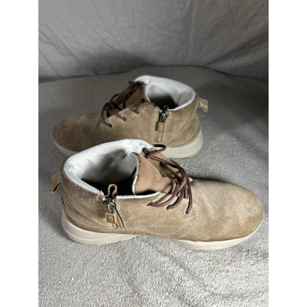 UGG 1125410K Chestnut Tan Suede Chukka Sneaker Boots Youth Size 4 Zip